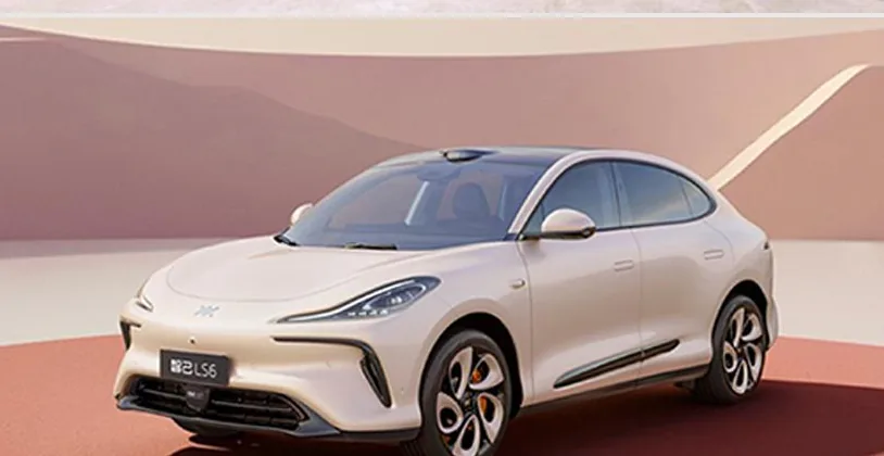 IM 智己 LS6 中大型 SUV